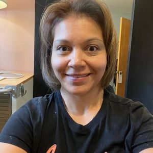 Meet your Posher, Veronica